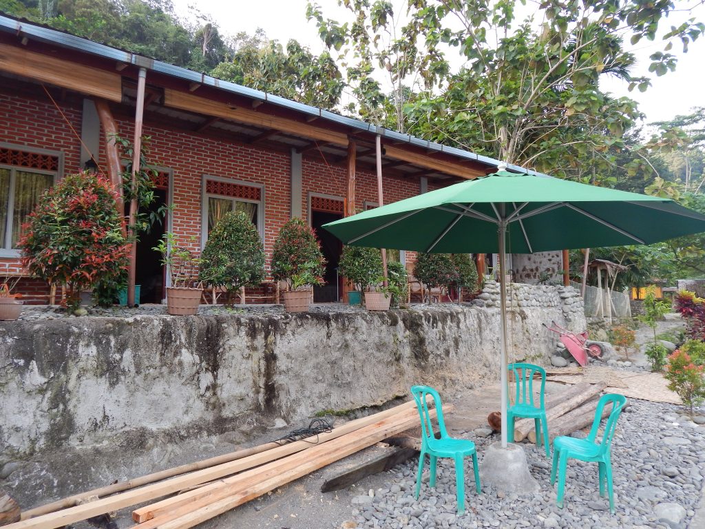 Terrace of Thomas' Retreat in Bukit Lawang