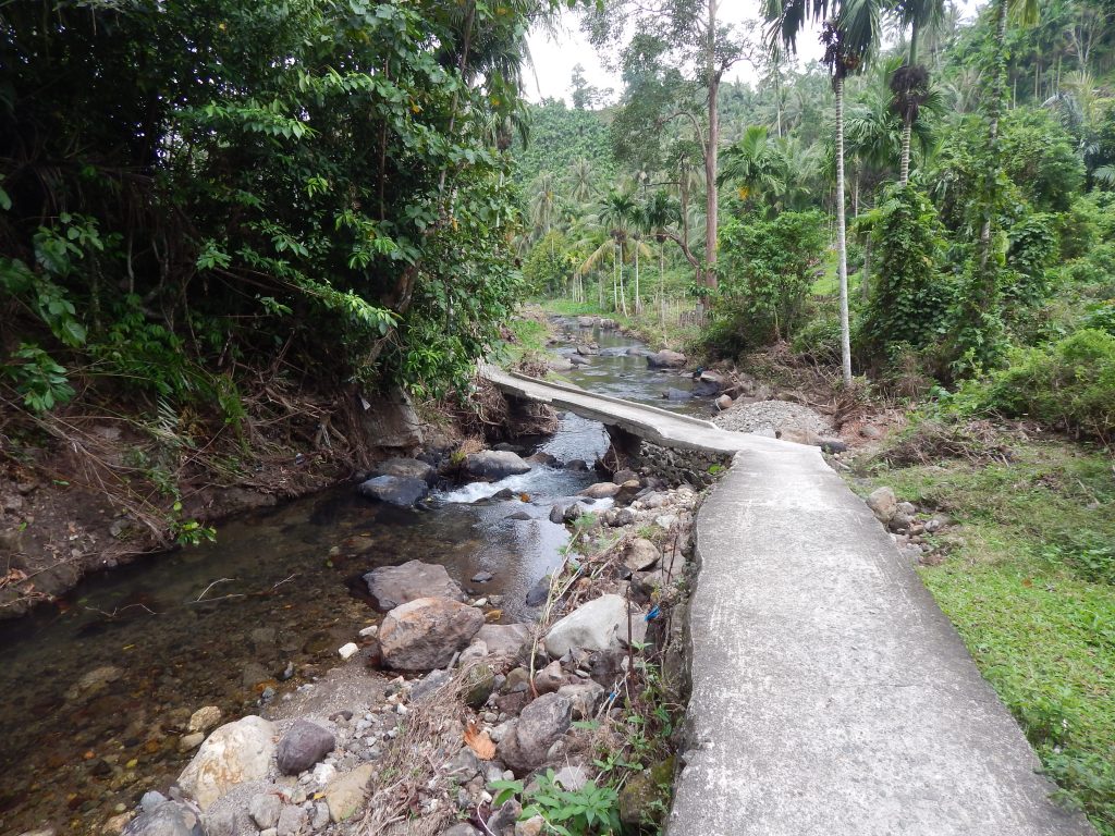 Pria Laot waterfall trail