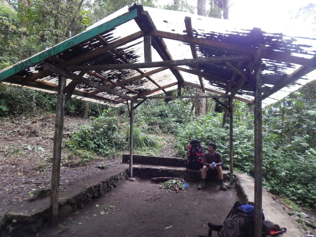 The shelter area of Pos 1 at Gunung Kerinci's trail