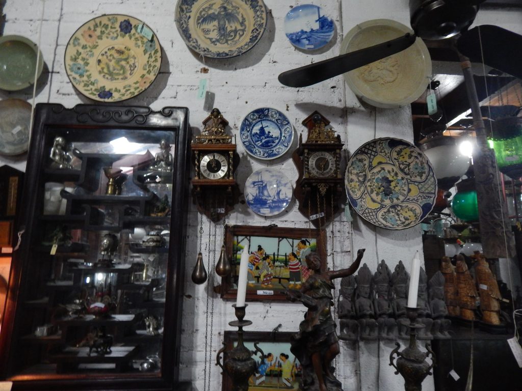 The antique store at Jalan Prawirotaman