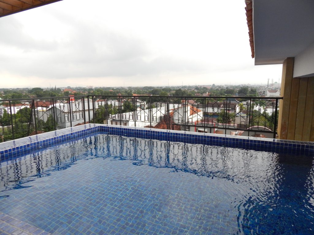 Rooftop swimming pool at the Cube Hotel Prawirotaman at Jalan Parangtritis