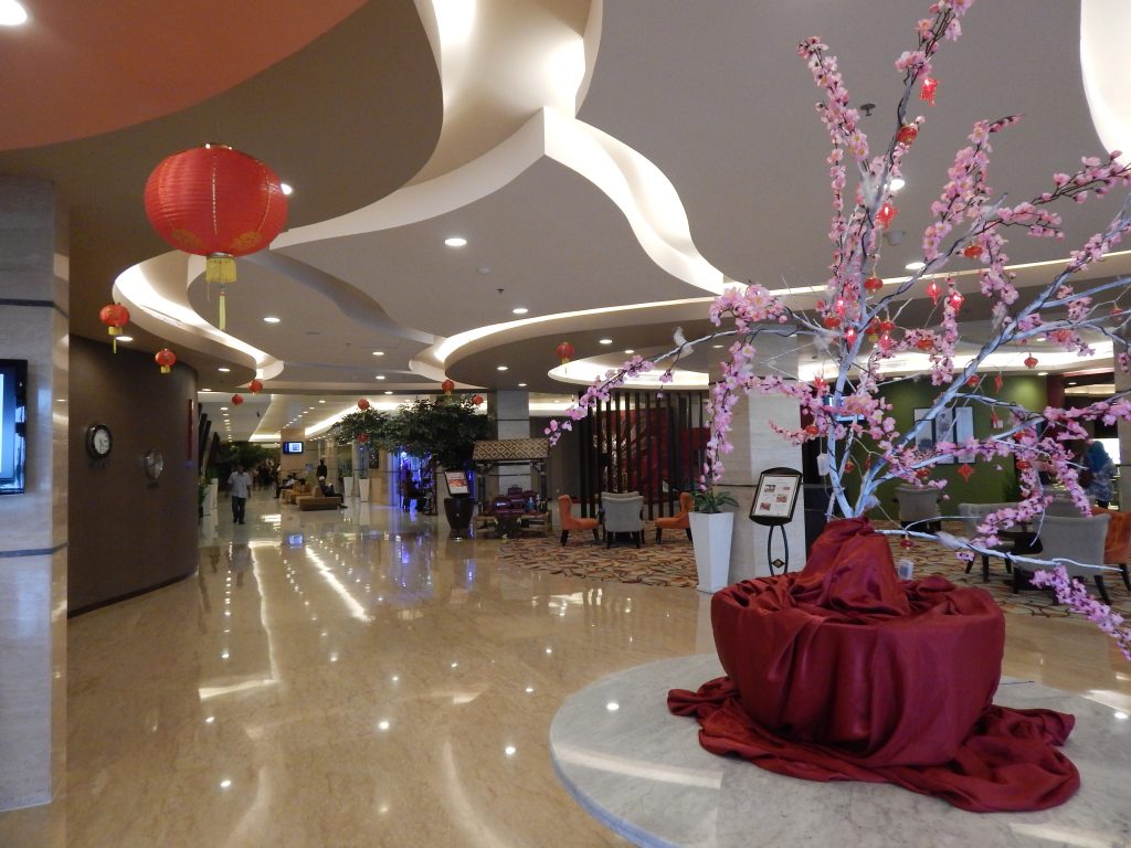 The lobby of the Solo Paragon hotel