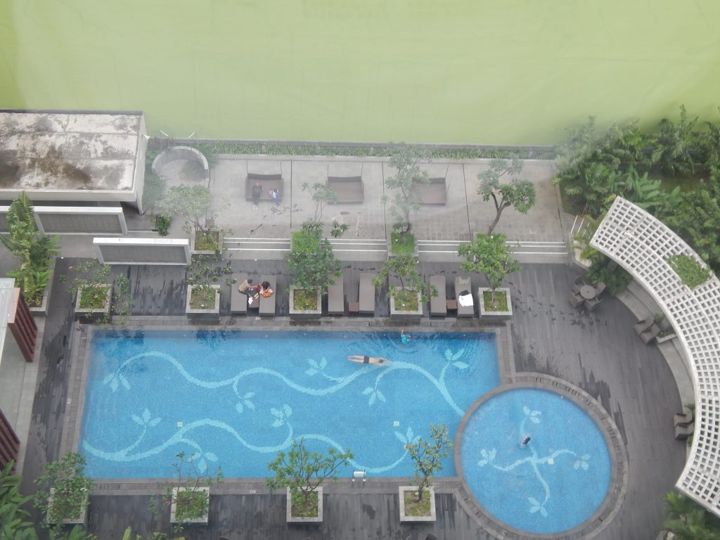 Swimming pool at Solo Paragon