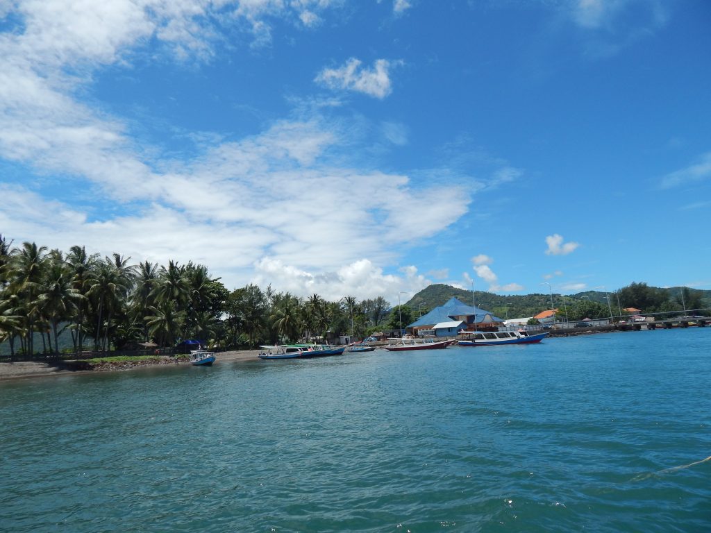 Lombok port