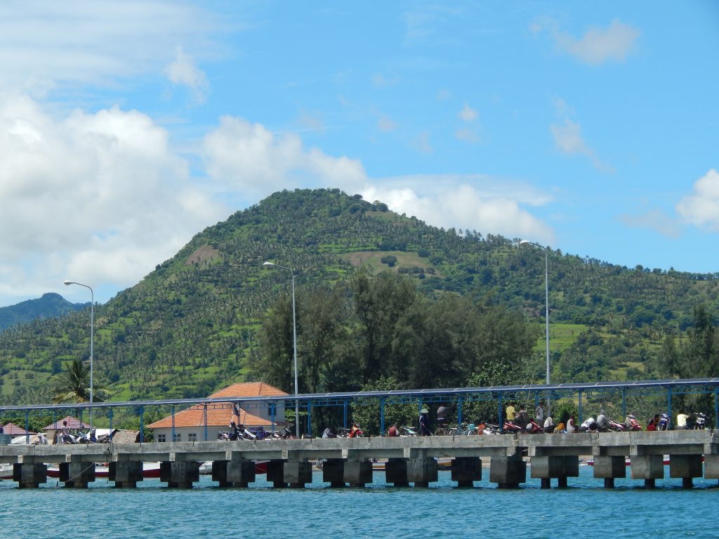 Lombok port