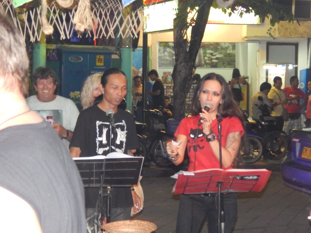 Live karaoke band in Kuta