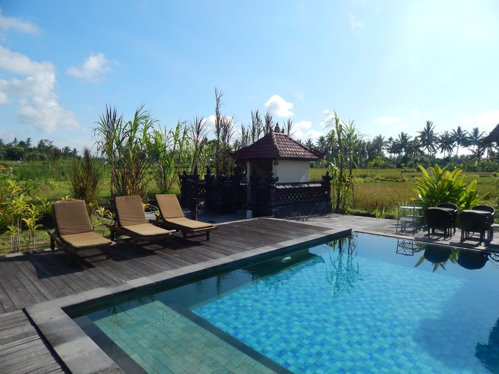 The swimming pool at Suly Resort & Spa