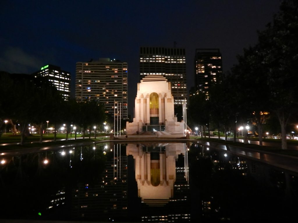 Pool of reflection and the Anzac Memorial, Sydney